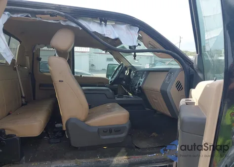 2012 Ford F-250 Lariat z USA, uszkodzony, nr VIN 1FT7X2B69CEA24005